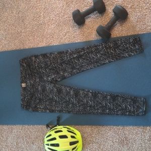 Gray patterned leggings - 32 Degrees size large